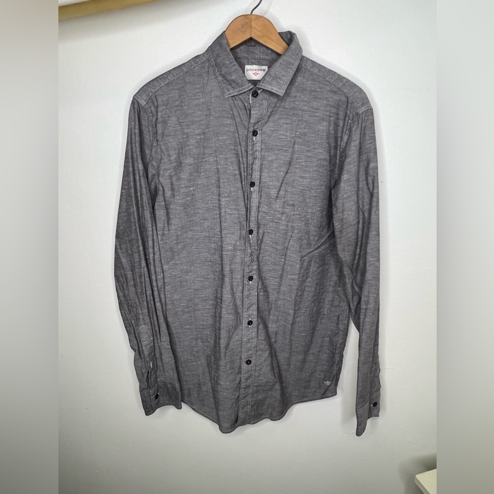 Dockers Gray Long Sleeve Button-Up Chambray Shirt